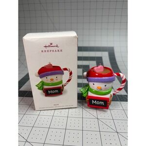 Hallmark Keepsake 2018 Mom Snowman Cocoa Mug Christmas Ornament with Box